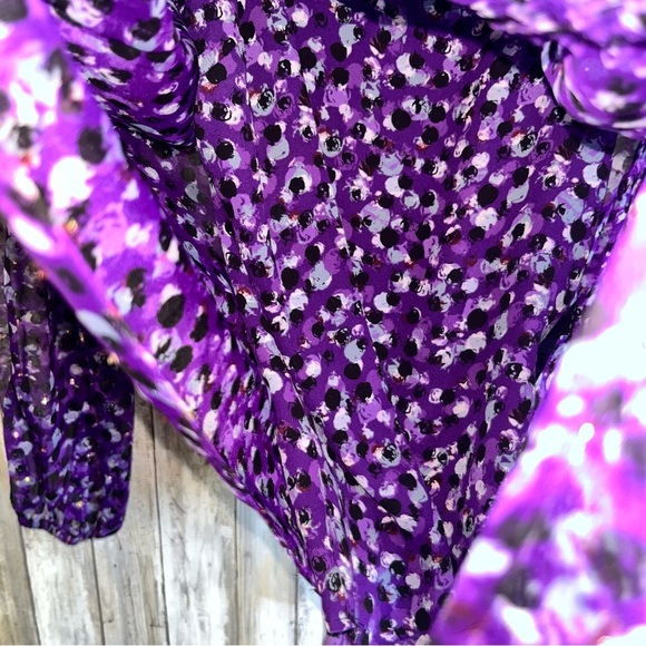 White House Black Market Purple & Gold Dot Button Sheer Blouse Women’s XS - Picture 9 of 9
